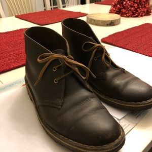 Clark’s desert Booties 8.5